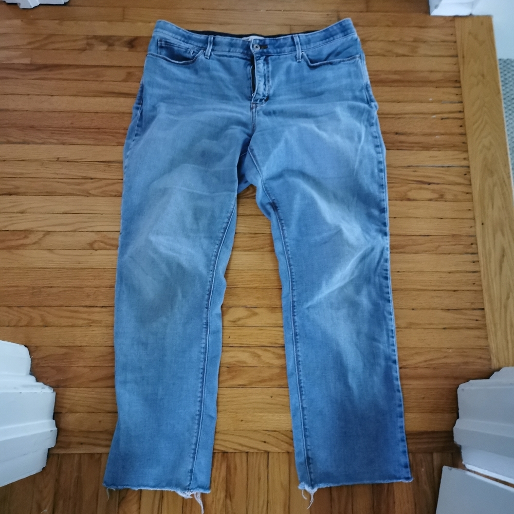 Levi's perfect waist